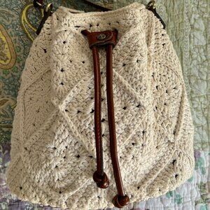 PATRICIA NASH - Crochet Knit Drawstring Bucket Bag Civetta Latte/Cream